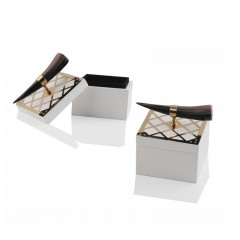 千匠一品现代简约白色钢琴烤漆-合金-金色牛角正方形首饰盒（小号、大号）S060701/S060702-M