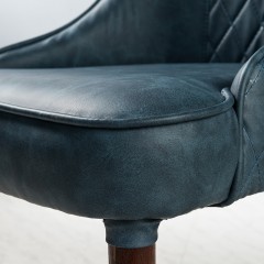 千匠一品 现代极简PVC皮艺+橡木脚框架餐椅BY136-M