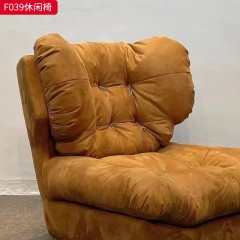 千匠一品 现代风格 优质布艺面料+高密度海绵+羽绒包+木框架+五金脚架 时尚大气休闲椅F039-L
