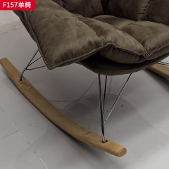 千匠一品 现代风格 优质皮料+羽绒包+五金架+弯板+实木脚 时尚大气单椅F157-L