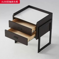 千匠一品 现代风格 E1级环保板+白蜡木皮烟熏皮+岩板+实木抽屉+哑光烤漆+回弹导轨+黑五金底架 时尚大气双抽床头柜AJ08-J