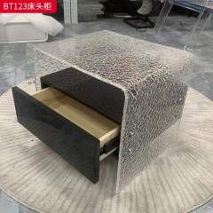 千匠一品 现代风格 亮光E1级环保板+石头纹亚克力+优质导轨 时尚大气床头柜BT123-L
