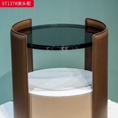 千匠一品 意式风格 E1级环保板材+钢化黑玻+岩板+马鞍皮工艺+回弹导轨 时尚极简床头柜ST137-J