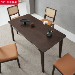 【特价产品】千匠一品 北欧风格 主材橡胶木+辅材实木多层板+编藤 时尚大气餐桌5951  餐椅5958-L