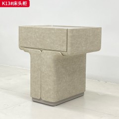 千匠一品 现代风格 实木内框架+全皮包覆工艺 时尚大气床头柜K13-J