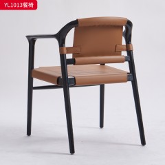 千匠一品 意式极简风格 马鞍皮+白蜡木框架 时尚优雅餐椅YL1013-L