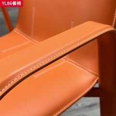 千匠一品 意式极简风格 碳素钢+马鞍皮 时尚简约餐椅YL86-J