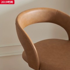 千匠一品 现代极简风格 西皮+高密度海绵+不锈钢脚架（银色 黑漆）不锈钢拉丝脚架（钛金 黑钛） 时尚简约吧椅2019-J