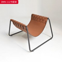 千匠一品 意式风格 马鞍超纤皮+不锈钢架 时尚大气书报架DMN-112-J