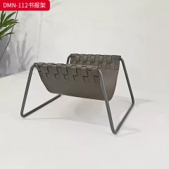 千匠一品 意式风格 马鞍超纤皮+不锈钢架 时尚大气书报架DMN-112-J