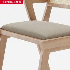 千匠一品 中古风格 主材进口北美白蜡木+亲肤柔和面料（可选磨砂布）+天然印尼进口藤编+多层实木板+高密度海绵 时尚大气阅己餐椅TC121-L