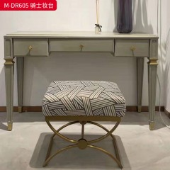 【精品】千匠一品 美式轻奢风格 主材桃花芯木+辅材进口橡胶木+五金拉手+金属套脚 时尚大气骑士妆台M-DR605-J