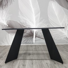 千匠一品 意式风格碳素钢黑砂框架优质铝饼岩板桌面餐桌1.4/1.6/1.8M赛德里克餐桌OY-8010-X