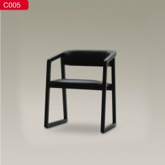 千匠一品现代风格优质白蜡木脚+弯板+PU皮餐椅-C005-J