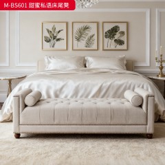 【精品】千匠一品 美式轻奢风格 棉麻布艺+胡桃色实木脚+高回弹海绵 时尚大气甜蜜私语床尾凳M-BS601-J